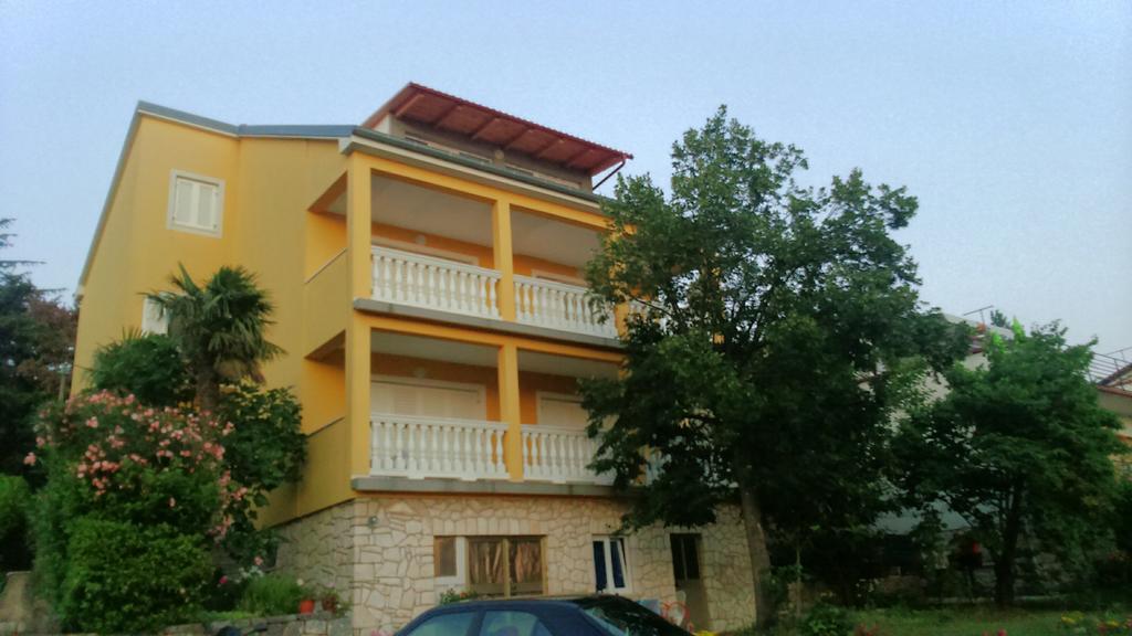 Apartments Jelicic Selce Exteriör bild
